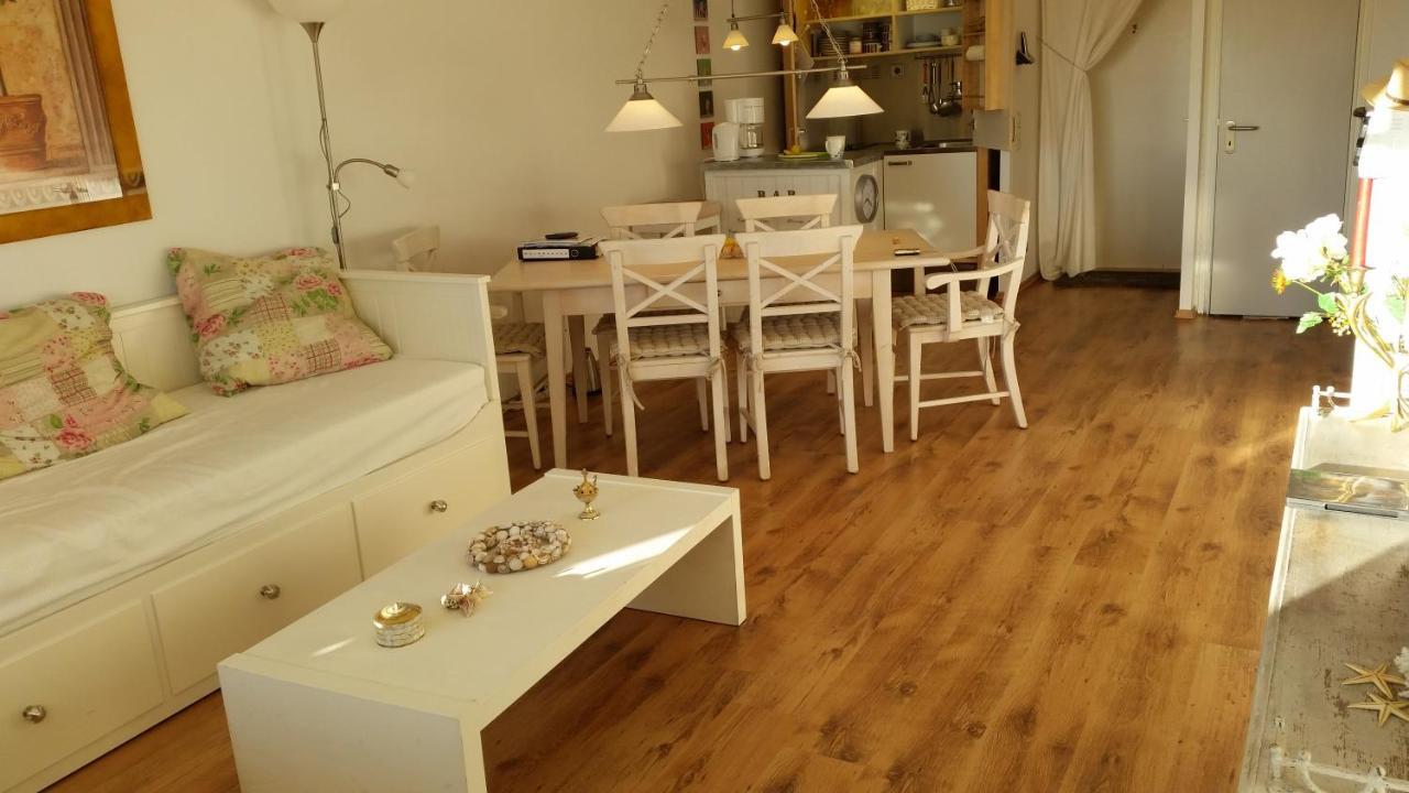 Zum Wohlfuehlen Ferienwohnung Fuer Max 5 Erwachsene Und 1 Kind, Schwimmbad Vor Der Tuer, Tiere Erlaubt 希尔克道夫 外观 照片